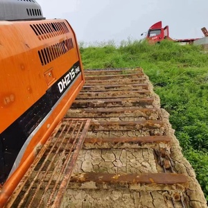 Miniexcavadora de barcos anfibios multifuncionales Doosan usada a precio bajo con componente de motor central - Product Image 3