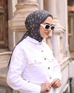 Prêt à Expédier Écharpe Imprimée Satin Slk 100 Polyester Styles Hijab <span class=keywords><strong>Turc</strong></span> Ethniques Foulards Et Chales Foulard Hijab 2025 - Product Image 6