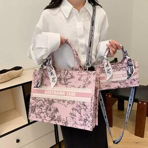 Bolso Tote con Estampado Floral para Mujer con Asa de Bufanda - Product Image 1