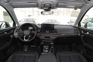 Nouvelles voitures pour <span class=keywords><strong>Audi</strong></span> Q5L 2024 2023 essence chaude essence carburant 5 portes 5 places <span class=keywords><strong>4x4</strong></span> <span class=keywords><strong>voiture</strong></span> à essence AWD SUV <span class=keywords><strong>voiture</strong></span> <span class=keywords><strong>Audi</strong></span> Q5L - Product Image 6