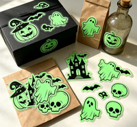 Autocollants imprimés d'Halloween auto-adhésifs, différentes couleurs de base de jour, vert fluorescent dans l'obscurité, découpés en forme de fantôme, citrouille, maison hantée