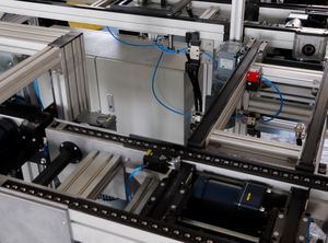Factory Direct Sale TOSH-4 Pallet Conveyor Lithium Battery Durable Adjustable Speed 20m/min Stainless Steel Restaurant Food Shop - Product Image 6