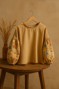 Chemisier respirant écologique à manches régulières et col rabattu à rayures 100% coton pour femmes - Product Image 5