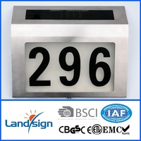 Numéro de maison à énergie solaire lumières