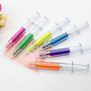 Stylo seringue surligneur miniature de haute qualité à pointe oblique, avec logo personnalisé, pour cadeaux médicaux, en plastique, emballage individuel en papier - Product Image 2