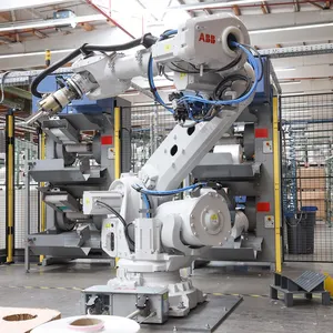 ABB Industrieller Schweiß roboter IRB6700 Multifunktion ales Punkts ch weißen mit CNGBS-Roboter führungs schienen