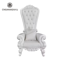 Chaises Trônes Royales à Dossier Haut - Sièges de Banquet de Qualité Commerciale Or et Blanc pour Hôtels de Luxe, Mariages Royaux et Galas