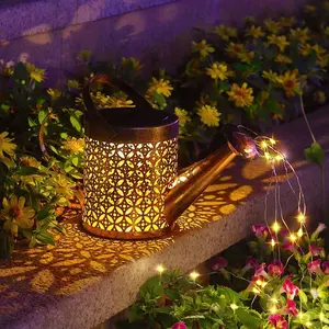 Lampada a LED a stella a energia solare, decorazione da giardino, lampada ad acqua che scorre, lampada in ferro e arte, lampada da prato cava