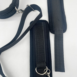 커플 롤플레이용 맞춤 조절 가능 침대 본디지 스프레더 바 구속 세트 - Product Image 4