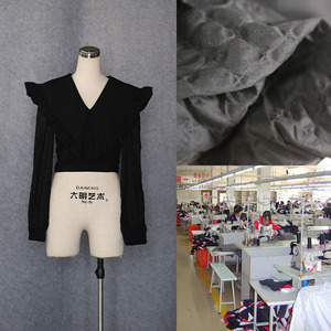 เสื้อถักผู้หญิงสั่งทำพิเศษ แขนสั้น คอปกใหญ่ ทรงเข้ารูป รุ่น CR1279 OEM Beijing Forest ARTBRUT - Product Image 1