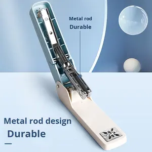 Engrapadora Manual de Plástico Giratoria de 360 Grados para Estudiantes, Uso en Oficinas <span class=keywords><strong>Grandes</strong></span>, Suministros de Encuadernación con <span class=keywords><strong>Grapas</strong></span> Centrales, Multifuncional - Product Image 4