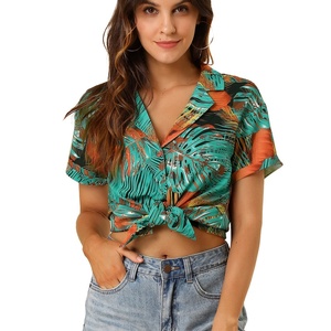 Camisa Hawaiana de Rayón Popelín con Estampado Floral y Hojas Tejidas para Mujer, Manga Corta, Estilo Tropical, con Botones - Product Image 4
