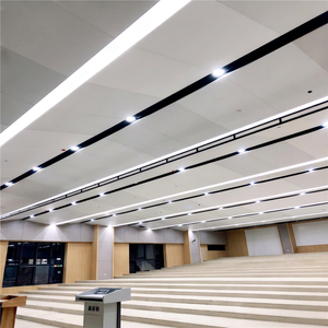 Plafond en placage d'aluminium sur mesure avec formes personnalisables pour la décoration architecturale en métal - Product Image 1