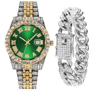 Suxuan Montre à quartz décontractée incrustée de diamants pour hommes Montre en cristal à la mode + <span class=keywords><strong>bracelet</strong></span> Ensemble montre-cadeau - Product Image 3
