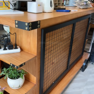 Comptoir de bar en bois massif de style industriel américain pour restaurant commercial, avec rangement et compartiment de <span class=keywords><strong>caisse</strong></span> - Product Image 3