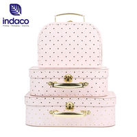 Valise jouet décorative en forme de valise en carton boîte à souvenirs pour bébé pour robe Valise en carton avec poignée