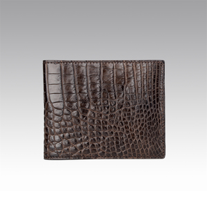 <span class=keywords><strong>Portafoglio</strong></span> Bifold Corto da Uomo Personalizzato Classico di Lusso in Vera Pelle di <span class=keywords><strong>Coccodrillo</strong></span> con Fessure per Carte d'Identità Idea Regalo - Product Image 4