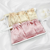 Pochette Cadeau en Soie Rose Luxe Douce Petite pour Parfum, Sac en Tissu Satiné Anti-Poussière pour Bijoux avec Cordon de Serrage et Logo Imprimé Personnalisé
