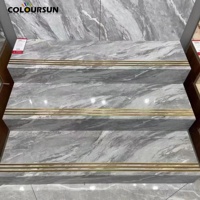Carrelage de sol poli à bords arrondis, carrelage d'escalier poli, carrelage d'escalier unique émaillé doré pour la décoration intérieure