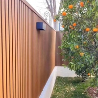 Revêtements muraux extérieurs en composite bois-plastique (WPC) rainurés, imperméables et résistants à l'humidité, pour la décoration de façades de maisons, panneaux muraux extérieurs