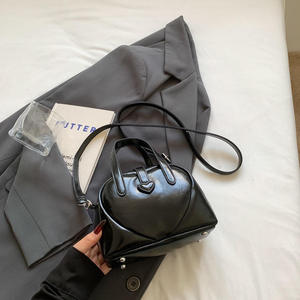 Fashionable and casual solid color large capacity handbag, new trend portable tote <b>bag</b> - Product Image 4