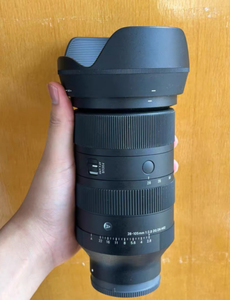 Objetivo 28-105mm f/2.8 DG DN Art E usado — un objetivo revolucionario con una apertura constante de f/2.8 a 105mm, en excelentes condiciones! - Product Image 3