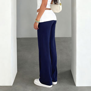 Pantalon décontracté style urbain avec ceinture contrastante et patchwork, coupe ample et fluide, jambe large, design minimaliste, polyvalent et chic - Product Image 5