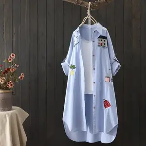 Großhandel Frühjahr und Herbst literarische Stickerei locker mittellang Sonnenshirt Damenhemd Baumwolle vielseitiges Freizeit-Damenhemd