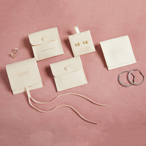 High Quality Foam Card Custom Velvet Microfiber <b>Small</b> Gift Bags Custom Velvet Cloth Jewelry Pouches - Product Image 2