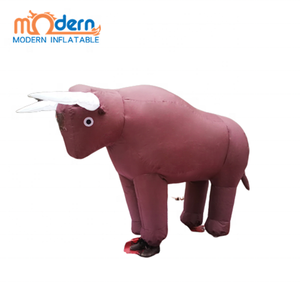 Divertido Globo Inflable de Toro de Lucha Español, Tela Oxford 210D, 2.7m x 1.65m, para Festivales al Aire Libre, Desfiles Callejeros, con Soplador Eléctrico - Product Image 3