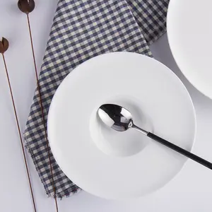 骨瓷10英寸12英寸白瓷餐厅圆形餐具陶瓷平板深餐盘，带定制标志设计