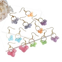 Boucles d'oreilles originales faites à la main en résine avec fleurs d'hortensia véritables, perles élégantes, bijoux floraux préservés, souvenir du jardin botanique, cadeau