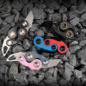 Cuchillo Colgante <span class=keywords><strong>Sanrenmu</strong></span> 361S-KB de Alta Calidad para Hombre, Acero Inoxidable 12C27 con Mango de Fibra de Carbono - Product Image 3