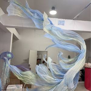 विशाल रेशम का फूल ऑर्गेंजा मेश शादी की पृष्ठभूमि और सजावट के लिए नई आगमन टले चरण पुष्प डिजाइन - Product Image 4