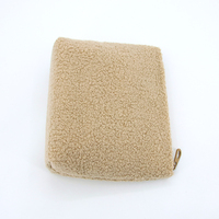 Voyage mode léger doux fermeture éclair pierre motif agneau polaire Teddy pochette de maquillage Logo personnalisé laine d'agneau sac cosmétique
