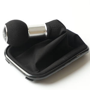 Poignée de levier de vitesse en daim 5/6 vitesses pour Volkswagen Golf 4 - Product Image 3