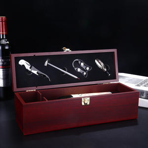 Caja de Vino de Madera LT114 en Oferta al por Mayor con Juego de Regalo de Cuatro Piezas, Abridor de Botellas y Accesorios - Product Image 2