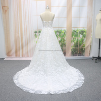 Robe de mariée de maternité moderne sirène/trompette 2026, haute qualité, avec bretelles en dentelle française, longueur ras du sol, traîne chapelle, col en V illusion