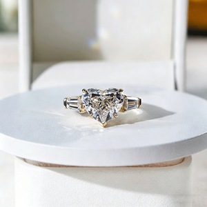 Anillo de compromiso SGARIT con corte de corazón personalizado, diamante cultivado en laboratorio, oro de 18k, VVS D 2EX 2ct, certificado IGI, anillo de joyería estilo clásico. - Product Image 1