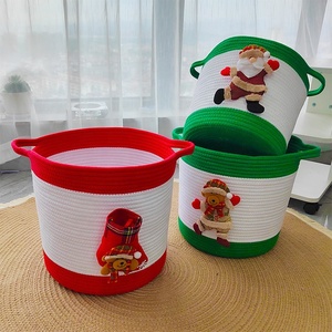 ตะกร้าผ้าฝ้ายถักทำมือแบบกำหนดเองสำหรับคริสต์มาสจากโฮมพลัส - Product Image 4