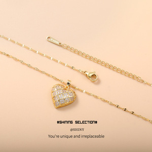 Conjunto de Collar con Forma de Corazón en Tono Dorado con Circonita Cúbica, Joyería para Uso Diario para Mujer - Product Image 1