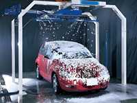 Machine de lavage de voitures à jet d'eau haute pression avec deux bras