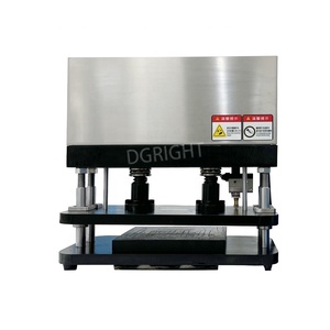 Elektrische persmachine 2T 3T 4T voor voorbereiding van rubberen dumbbell-monsters - Product Image 6