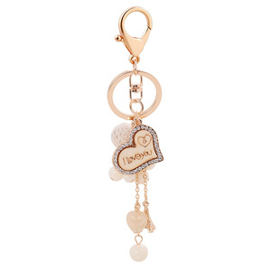 Llavero de Madera con Cuentas Acrílicas Delicadas y Letra I de Aleación de Zinc para Ti, Soporte para Monedas con Corazón, Regalo para Parejas 2026 - Product Image 5