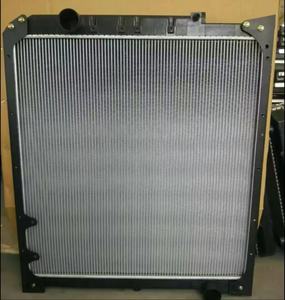 Radiator pendingin mesin langsung dari pabrik Radiator untuk suku cadang truk Foton EST M - Product Image 3