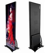 Solution d'affichage portable LED GOB P2.5 4K avec étanchéité IP65 pour les magasins, les expositions et les espaces commerciaux