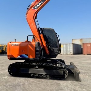 Excavatrice Hitachi ZX70 d'occasion, 7 tonnes, machine de terrassement hydraulique d'origine japonaise pour l'agriculture et la foresterie, avec certificats EPA et CE - Product Image 1