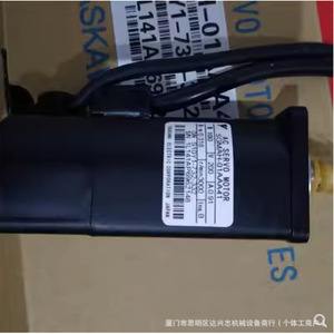 Servoaccionamiento Yaskawa SGDV-7R6A01A 7.5kW para control de motores industriales - Product Image 3