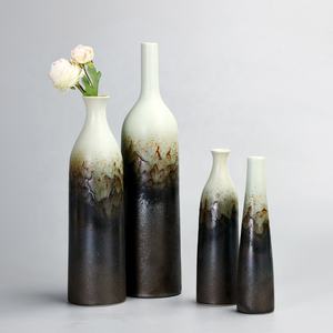 Vase de sol en argile de ferme pour fleur grand pot de jardin en céramique rugueuse pour plante en plein air, grands vases français pour décor d'herbe de pampa - Product Image 3