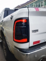 Spedking 09-18 Offre Spéciale Pièces De Voiture Kits Feu arrière Accessoires feux arrière avec running Light pour dodge ram 1500
